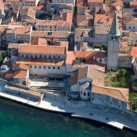 Apartment Corta City-Centre Porec Esterno foto